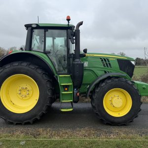 211 JOHN DEERE 6195M